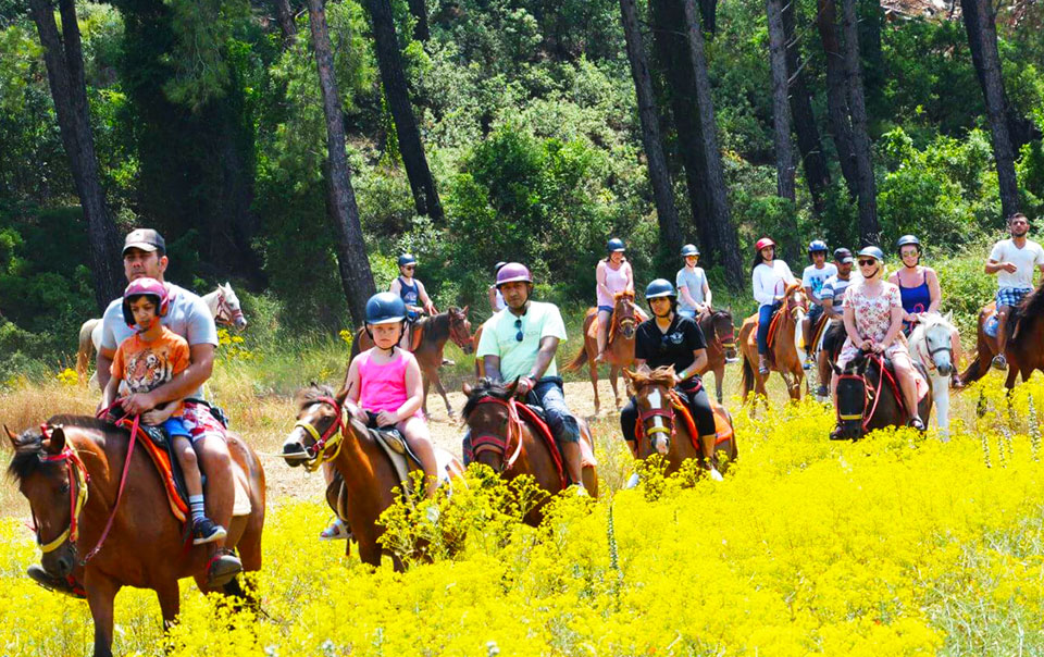Конные прогулки в Каякей
