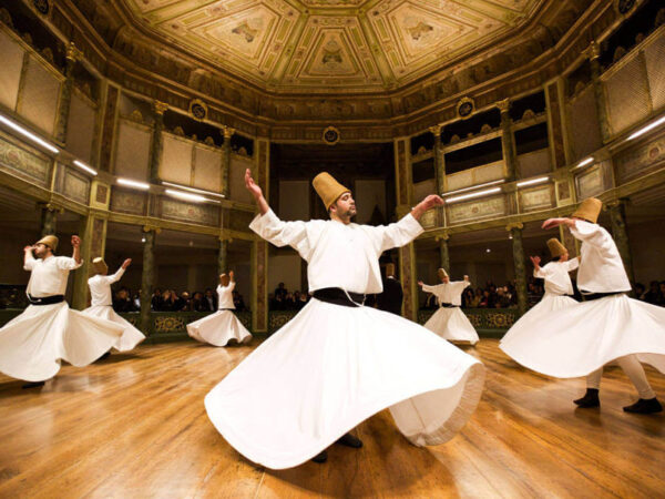Шоу дервишей в Каппадокии