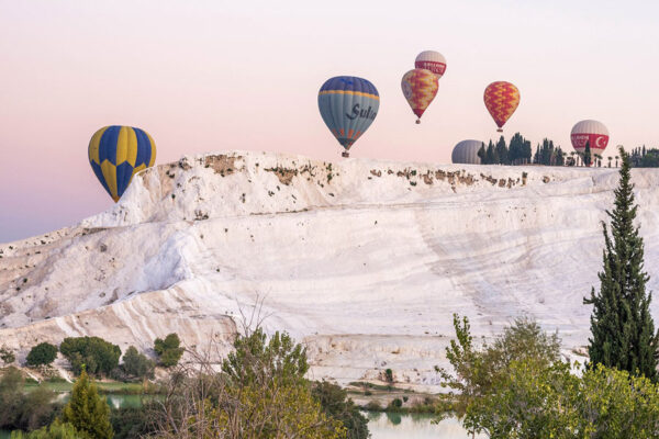 Полет на воздушном шаре в Памуккале