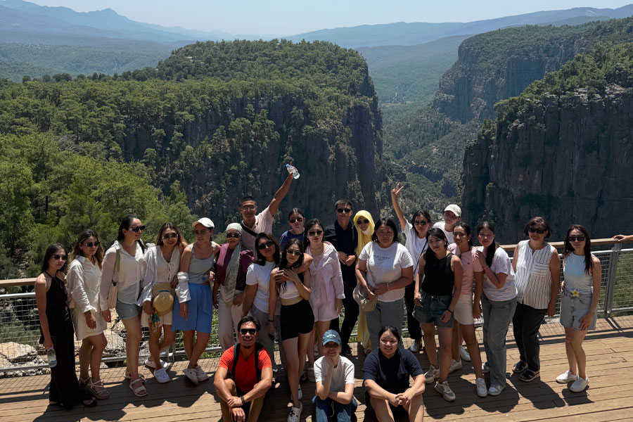 Групповые туры из Казахстана по Турции